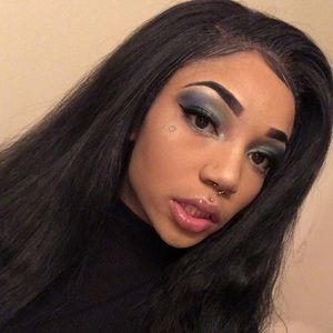 Meet your Posher, Jenae